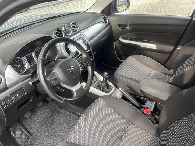 Suzuki VITARA 1.6 Exclusive | Apple Carplay & Android Auto | Trekhaak | All Season Banden