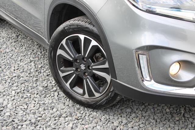 Suzuki VITARA 1.4 Boosterjet Select Smart Hybrid , Trekhaak, Parkeersensoren, ORG NL en Dealer onderhouden!