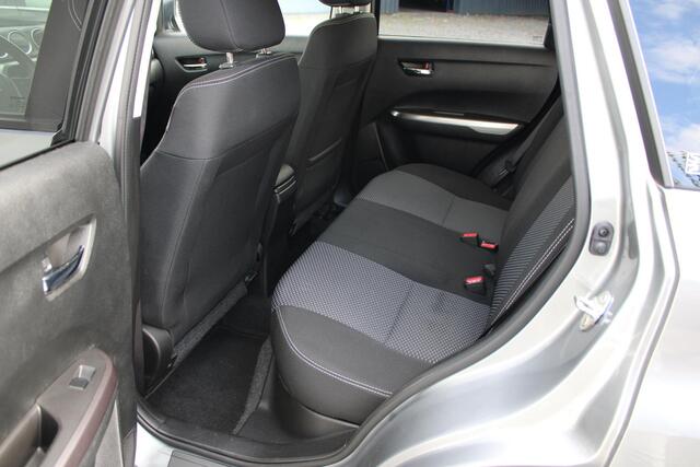 Suzuki VITARA 1.4 Boosterjet Select Smart Hybrid , Trekhaak, Parkeersensoren, ORG NL en Dealer onderhouden!