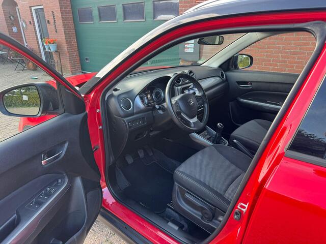 Suzuki VITARA 1.0 Boosterjet Select NAVI CAMERA STOELVERWARMING LMV CRUISE CLIMA BOEKJES + 2 SLEUTELS!