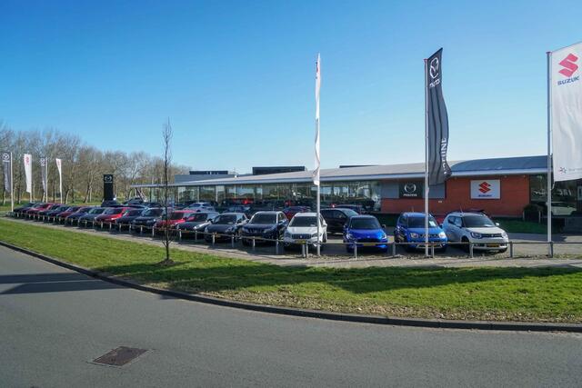 Suzuki VITARA 1.4 Boosterjet Style Smart Hybrid AllGrip | Panoramadak | Trekhaak | 4WD | Rijklaarprijs!