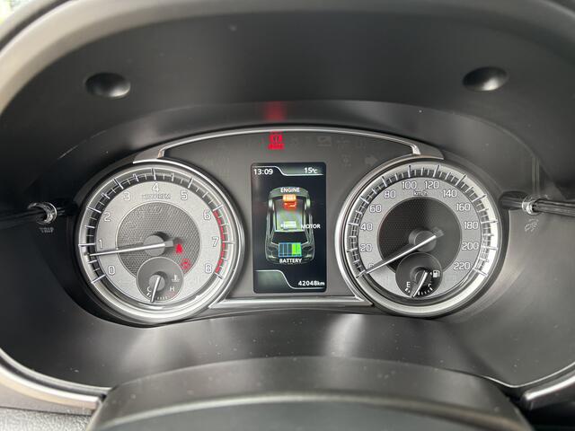 Suzuki VITARA 1.4 Boosterjet Select Smart Hybrid | Navigatie | Camera | Stoelverwarming | Climate Control | Afneembare Trekhaak