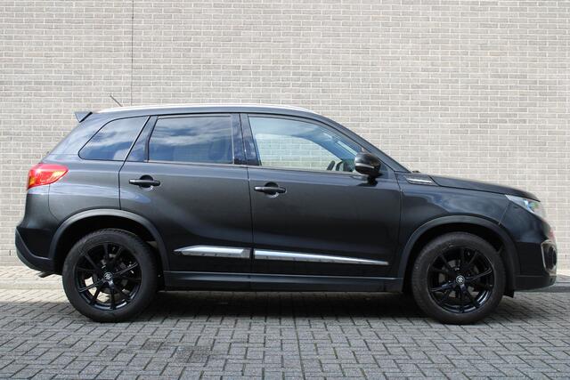 Suzuki VITARA 1.6 High Executive Automaat, Cruise/Climate control, Navigatie, Parkeersensoren v+a, Panoramadak, LM Velgen,