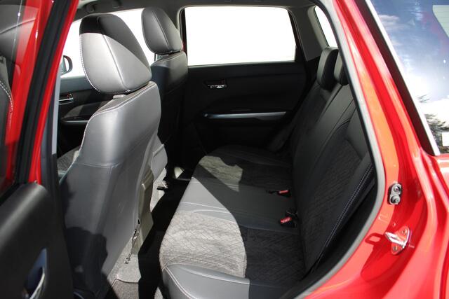Suzuki VITARA 1.4 Boosterjet AllGrip Stijl Automaat, Panodak, All-Seasons, Style uitvoering!