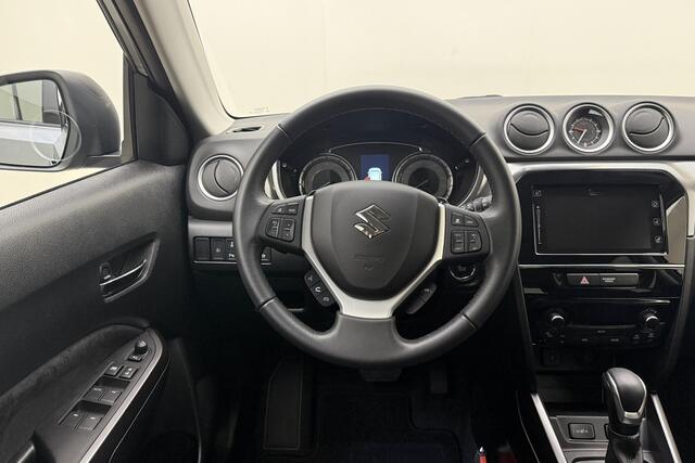 Suzuki VITARA 1.5 Hybrid Style 115pk | Automaat | Navigatie | Camera | Alcantara Bekleding | Cruise Control Adaptief | Keyless Entry en Start | Stoelverwarming | Climate Control