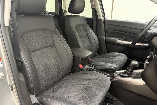 Suzuki VITARA 1.5 Hybrid Style 115pk | Automaat | Navigatie | Camera | Alcantara Bekleding | Cruise Control Adaptief | Keyless Entry en Start | Stoelverwarming | Climate Control