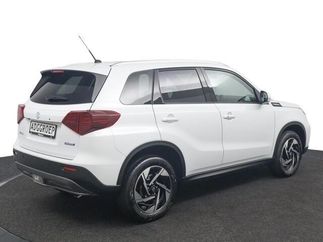 Suzuki VITARA 1.4 Boosterjet Style Smart Hybrid | Nieuwe Auto | Alcantara Bekleding | Keyless Entry | Dodehoek Detectie | Parkeersensoren Rondom |