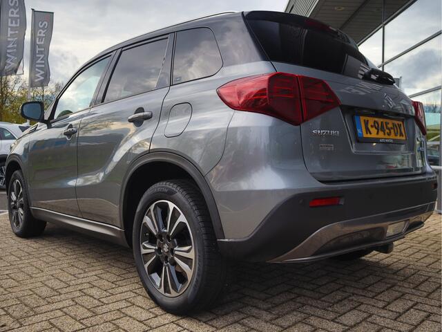 Suzuki VITARA 1.4 Boosterjet Style Smart Hybrid | Navigatie | All season banden | Afneembare trekhaak | Automatische Airco | Keyless