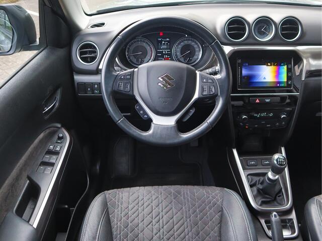 Suzuki VITARA 1.4 Boosterjet Style Smart Hybrid | Navigatie | All season banden | Afneembare trekhaak | Automatische Airco | Keyless