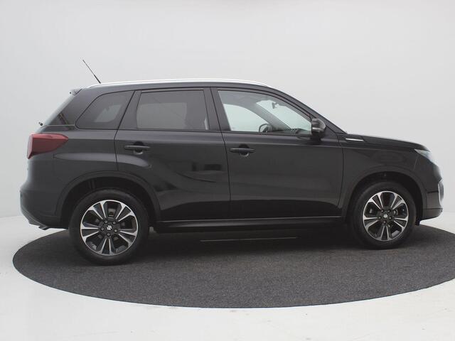 Suzuki VITARA 1.5 Hybrid Style AUTOMAAT / Trekhaak / Hybrid / Automaat / Navigatie / Adaptieve Cruise Control / Historie bekend / 1ste Eigenaar /