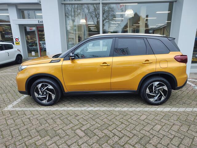 Suzuki VITARA 1.4 BOOSTERJET STYLE SMART HYBRID AUTOMAAT Beschikbaar! | Met 6 JAAR GARANTIE! | Inclusief ¤ 2.050,- Voorraad Voordeel