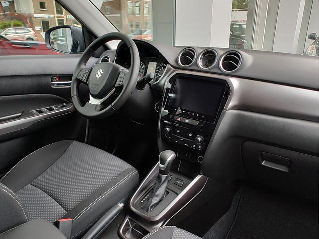 Suzuki VITARA 1.4 BOOSTERJET STYLE SMART HYBRID AUTOMAAT Beschikbaar! | Met 6 JAAR GARANTIE! | Inclusief ¤ 2.050,- Voorraad Voordeel