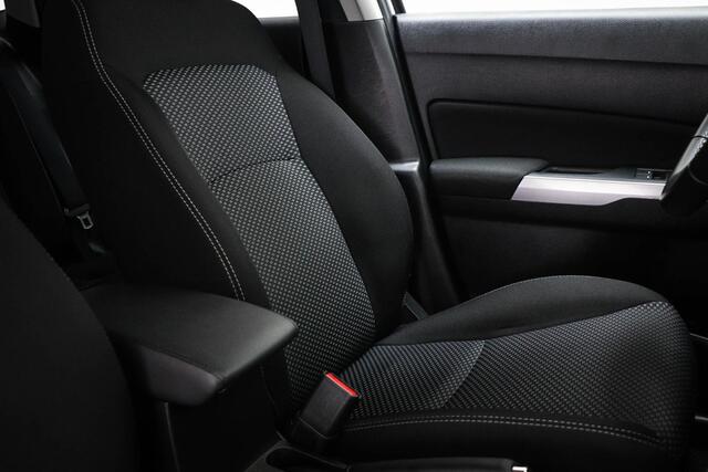 Suzuki VITARA 1.5 Hybrid Select | LED | STOELVERWARMING | DAB | CAMERA