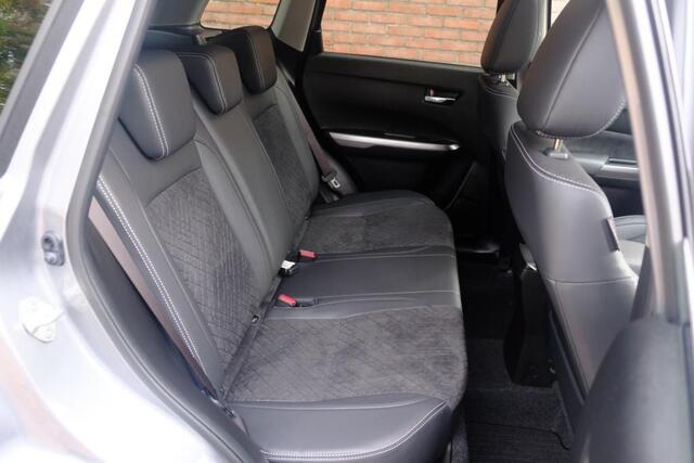 Suzuki VITARA 1.4 Boosterjet 130pk Style Smart Hybrid | Navi | App Connect | Climate | Adaptive Cruise | Panoramadak | Camera | Keyless | Blind Spot