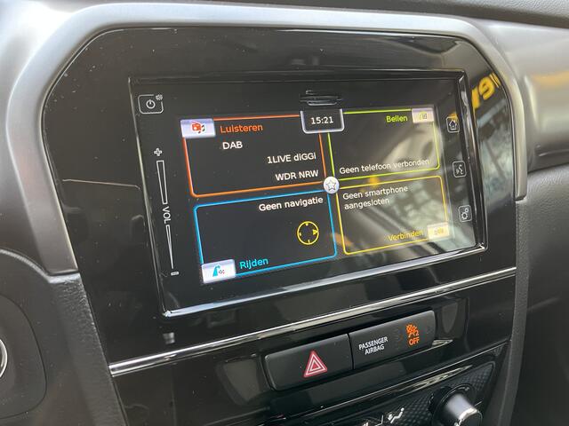 Suzuki VITARA 1.5 Hybrid Select | AUTOMAAT | DEALER OH | ADAPT. CRUISE | CAMERA | CARPLAY | LED | NAVI | STOELVERW.