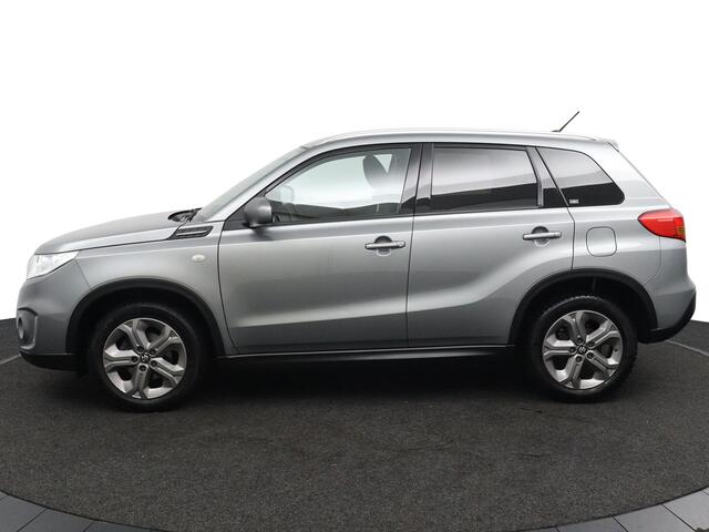 Suzuki VITARA 1.6 Business Edition Automaat | Trekhaak | Parkeersensoren | Navigatie | Cruise Control | Achteruitrijcamera |
