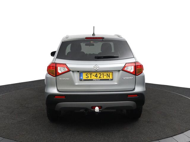 Suzuki VITARA 1.6 Business Edition Automaat | Trekhaak | Parkeersensoren | Navigatie | Cruise Control | Achteruitrijcamera |