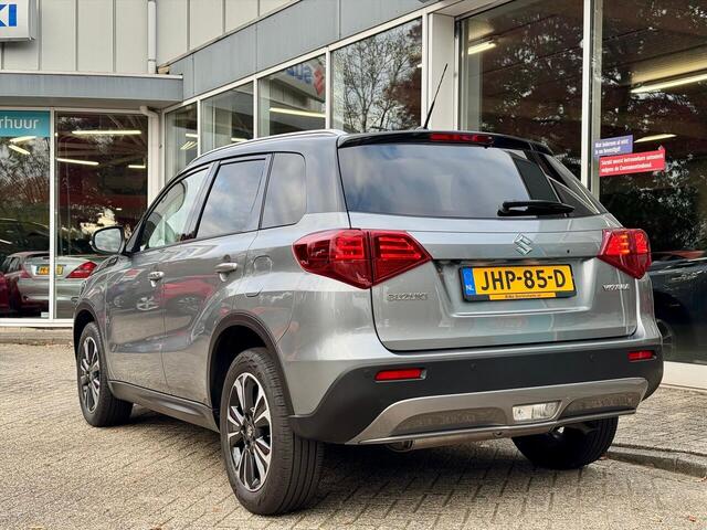 Suzuki VITARA Style * Glasdak * Stoelverwarming * Rijklaar *