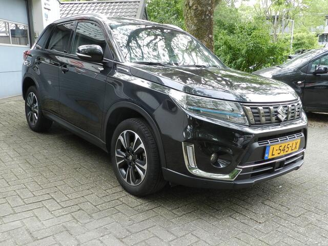 Suzuki VITARA 1.4 Boosterjet Style Smart Hybrid Carplay Camera Climate en Cruise contr leer Alcantara Parelmoer lak Automaat