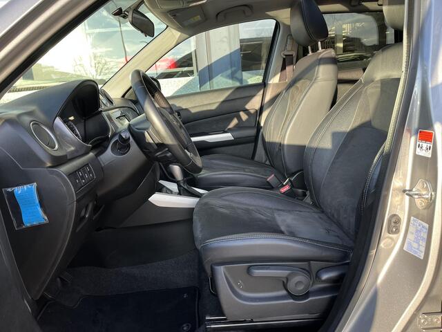 Suzuki VITARA 1.6 High Executive Automaat | Panoramisch schuif/ kanteldak | Camera | Stoelverwarming |