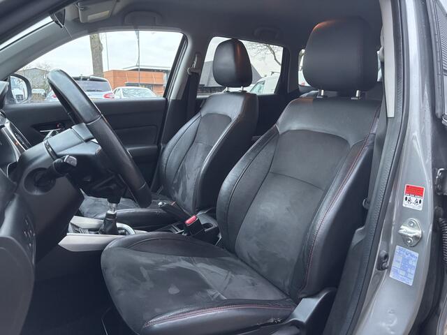 Suzuki VITARA 1.4 S | Adaptive Cruise | Stoelverwarming | Key Less | Parkeer Camera
