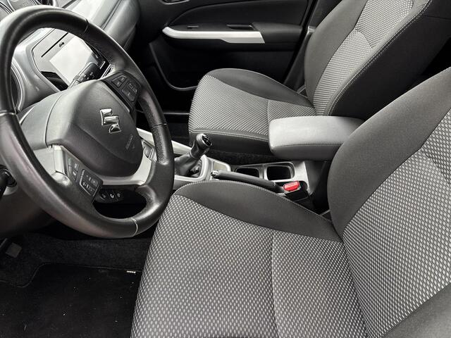 Suzuki VITARA 1.6 Exclusive Trekhaak | Verwarmbare buitenspiegels | All Seasonbanden | Achterruitrijcamera | Stoelverwarming | Cruise Control | Climate Control | Navigatiesysteem | Apple CarPlay & Android Auto | 12 maanden BOVAG garantie