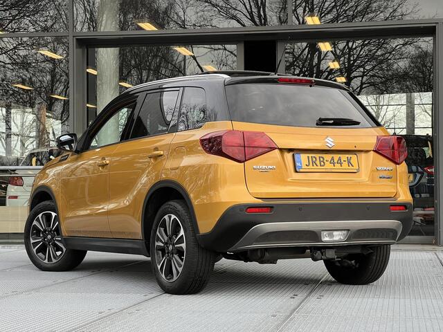Suzuki VITARA 1.5 Hybrid AllGrip Style | Trekhaak | Schuifkanteldak | Navigatie | Adaptieve Cruise Control