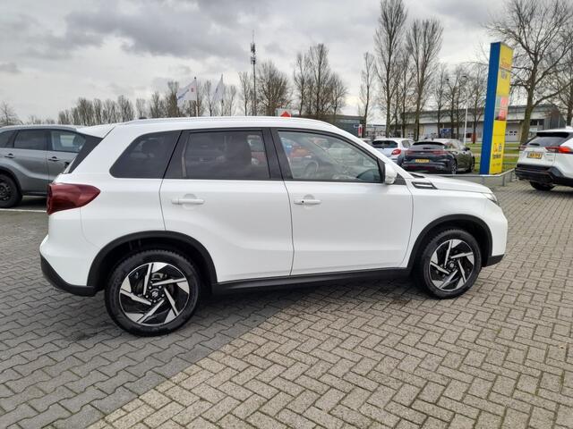 Suzuki VITARA 1.5 HYBRID STYLE AUTOMAAT PANO DAK CAMERA NAVI ADD. CRUISE