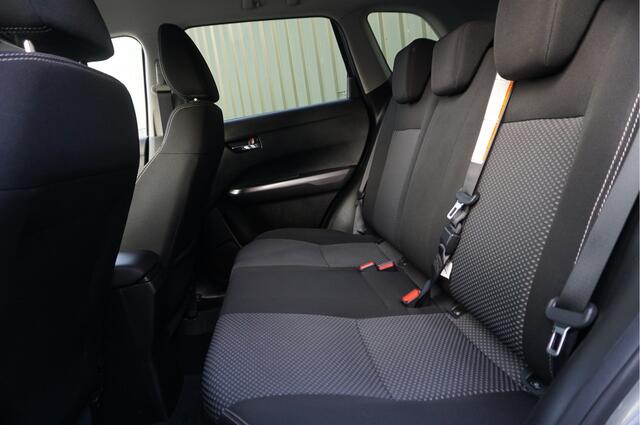 Suzuki VITARA 1.4 Boosterjet Select Smart Hybrid + Camera/ Carplay/ Adapt.Cruise/ 1500kg. trekgewicht/ Garantie!