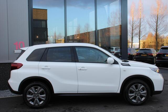 Suzuki VITARA 1.5 HYB COMFORT-AGS, CARPLAY, CAMERA
