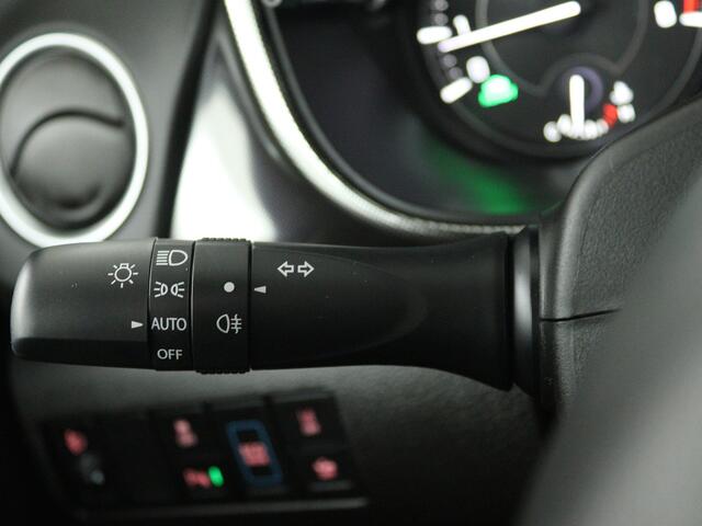 Suzuki VITARA 1.5 Hybrid Style | Automaat | Apple Carplay / Android Auto (Navigatie) | Parkeersensoren rondom | Lederen bekleding | Keyless Entry |