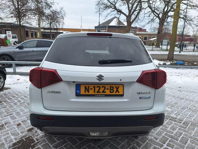 Suzuki VITARA 1.4 Boosterjet Style Smart Hybrid TREKHAAK