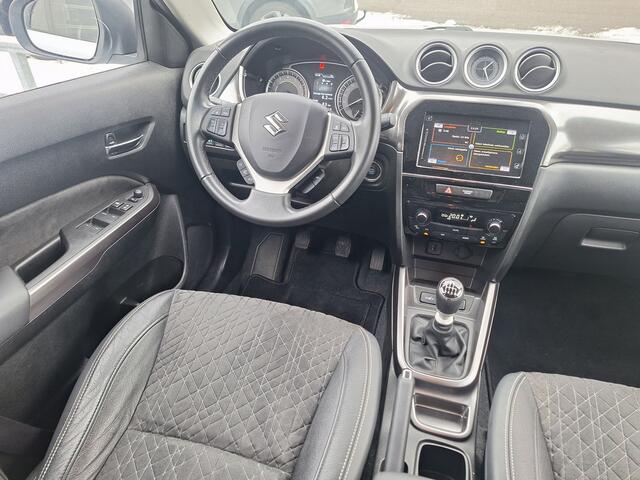 Suzuki VITARA 1.4 Boosterjet Style Smart Hybrid TREKHAAK