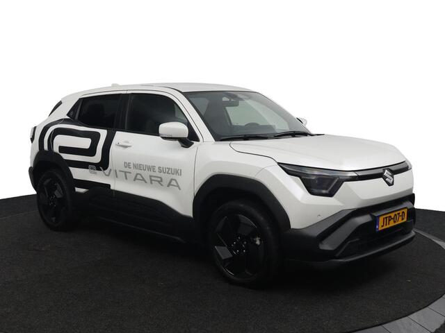 Suzuki VITARA e Select 61 kWh | Grote Accupakket | Stoel en Stuurverwarming | Draadloos Apple Carplay & Android Auto | Keyless Entry | 10 Jaar Garantie | Parkeersensoren Rondom |