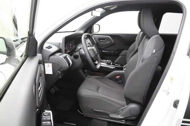 Suzuki VITARA e Select 61 kWh | Grote Accupakket | Stoel en Stuurverwarming | Draadloos Apple Carplay & Android Auto | Keyless Entry | 10 Jaar Garantie | Parkeersensoren Rondom |