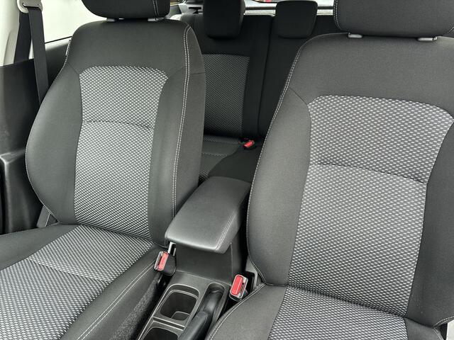 Suzuki VITARA 1.5 Hybrid Style **DODEHOEK DETECTIE/ KEYLESS/ ADAPTIEF CRUISE CONTROL/ 36 MAANDEN GARANTIE**