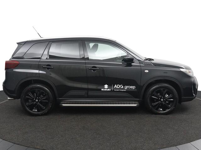 Suzuki VITARA 1.4 Boosterjet Smart Hybrid Select Black Edition | ADG BLACK EDITION | Treeplanken | Automaat | Keyless Entry | Stoelverwarming | Parkeersensoren | Grootscherm Navigatie |