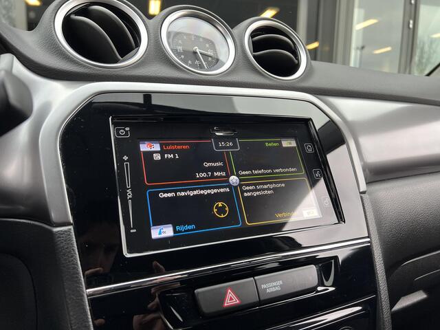 Suzuki VITARA 1.0 Boosterjet Select Automaat | Trekhaak | Cruise Control | Carplay | Parkeersensoren achter + Achteruitrijcamera