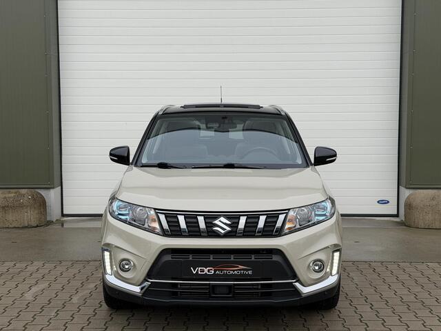 Suzuki VITARA 1.4 140 pk Automaat Style / Pano / Clima / Camera / Keyless / Alcantara / Adaptive Cruise / Two Tone / Stijl