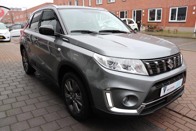 Suzuki VITARA 1.4 Boosterjet Select Navigatie, Camera achter.