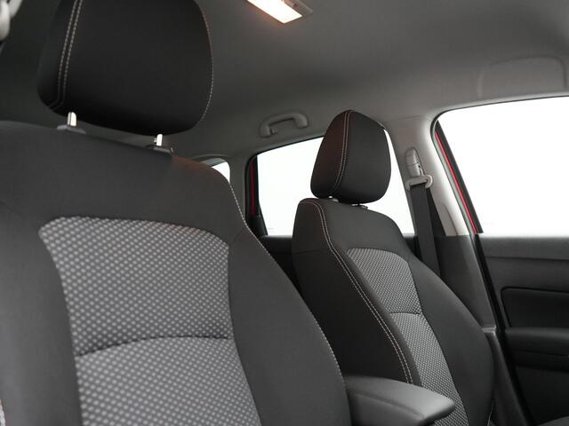 Suzuki VITARA 1.5 Hybrid Select Automaat Dealer O.H 15.055 KM | Adaptive Cruise | Keyless | LED Koplampen | Stoelverwarming | Camera | Apple Carplay | 17"L.M |