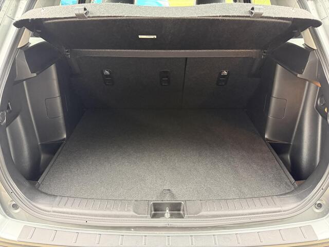 Suzuki VITARA 1.4 Boosterjet 129PK Style Smart Hybrid / Pano / Clima / Camera / Keyless / Alcantara / Adaptive Cruise / Two Tone / Stijl