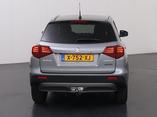 Suzuki VITARA 1.5 Hybrid Style | Trekhaak | Parkeercamera | Navigatie | Stoelverwarming | Climate Control |