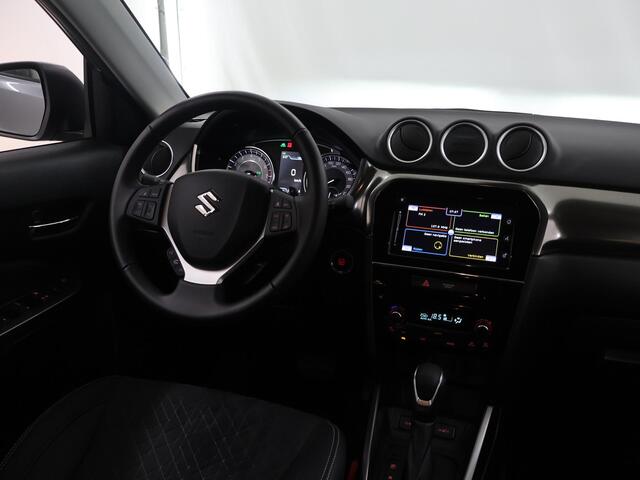 Suzuki VITARA 1.5 Hybrid Style | Trekhaak | Parkeercamera | Navigatie | Stoelverwarming | Climate Control |