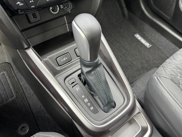 Suzuki VITARA 1.4 Boosterjet Style Hybrid Automaat Direct uit voorraad leverbaar.