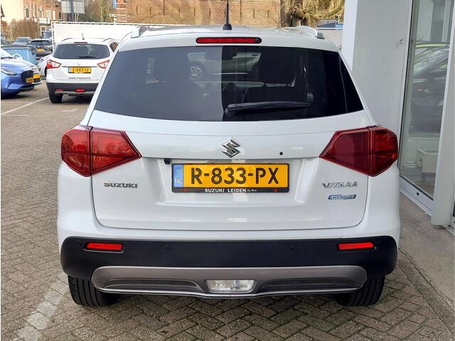 Suzuki VITARA 1.4 BOOSTERJET STYLE SMART HYBRID AUT. Alcantara | Camera | Adaptive Cruise