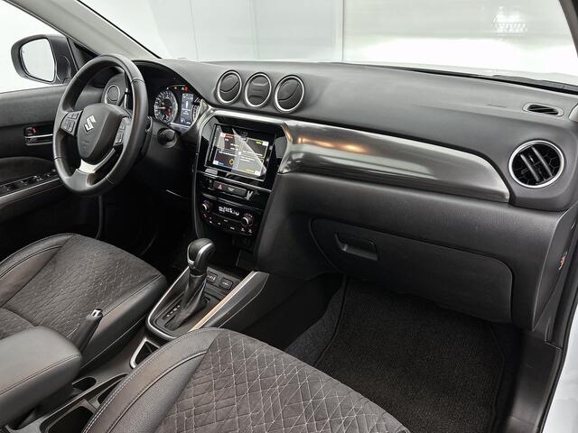 Suzuki VITARA 1.5 Hybrid Style | Stoelverwarming | Schuif kantel dak |