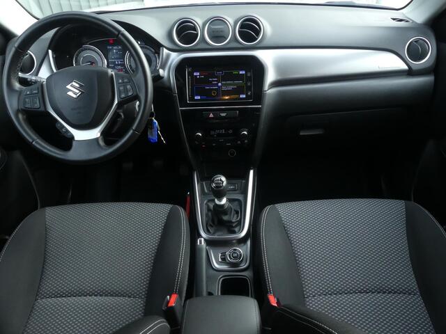 Suzuki VITARA 1.4 Boosterjet AllGrip Select Trekhaak, All Season Banden, Vol. Dealer O.H, NL Auto, Cruise Control