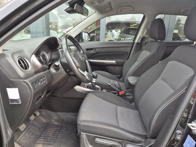 Suzuki VITARA 1.4 Boosterjet Select Smart Hybrid AllGrip | Trekhaak | Navigatie |