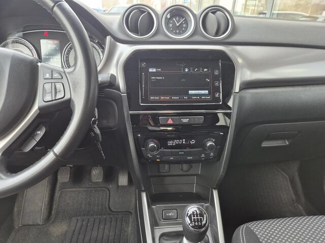 Suzuki VITARA 1.4 Boosterjet Select Smart Hybrid AllGrip | Trekhaak | Navigatie |